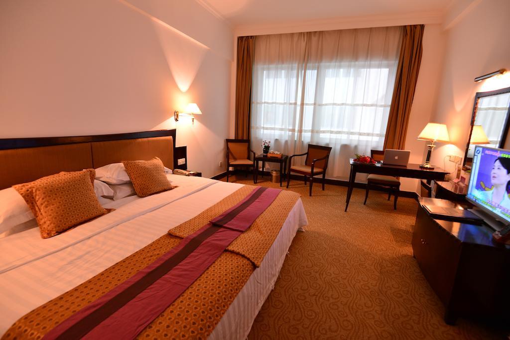 Baodao Exhibition Center Hotel Wuyishan  Δωμάτιο φωτογραφία