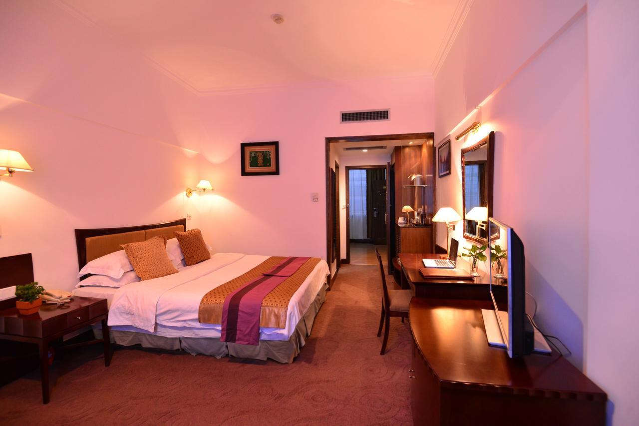 Baodao Exhibition Center Hotel Wuyishan  Εξωτερικό φωτογραφία